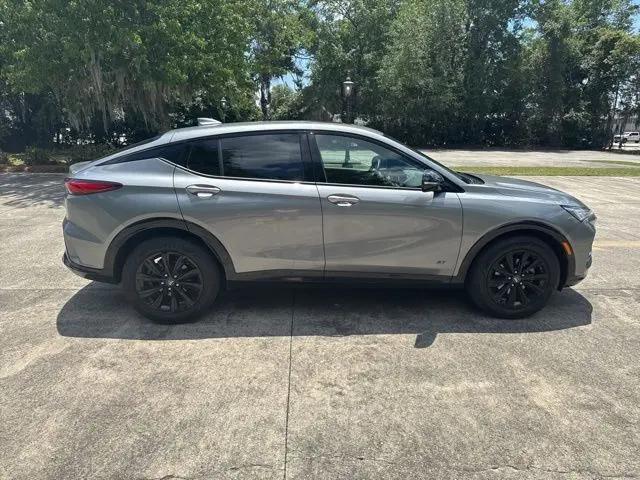 2025 Buick NV Sport Touring FWD