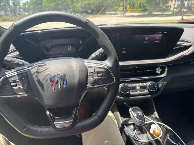 2025 Buick NV Sport Touring FWD