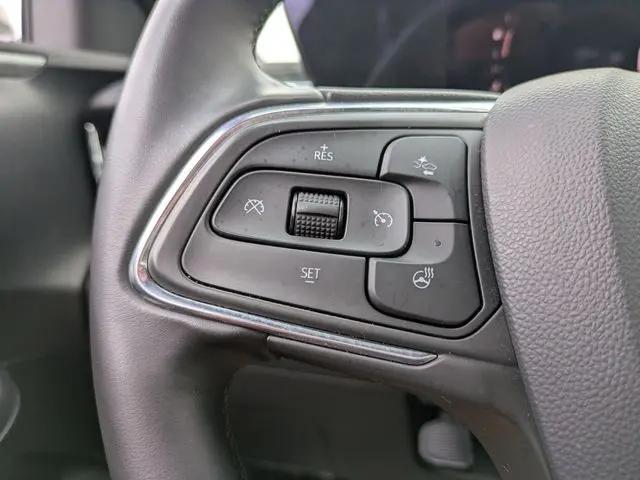 2025 Buick NV Sport Touring FWD