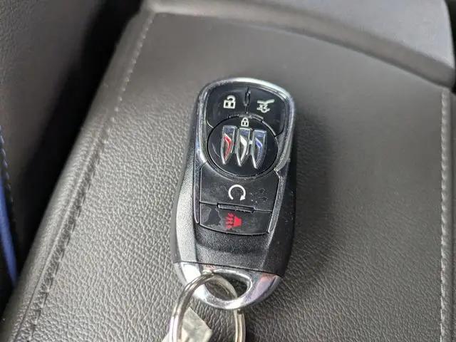 2025 Buick NV Sport Touring FWD