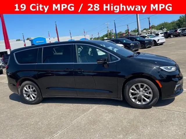 2026 Chrysler Pacifica Limited for sale in Zanesville, OH