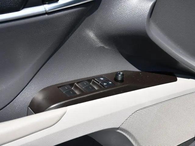 2021 Toyota Camry LE AWD