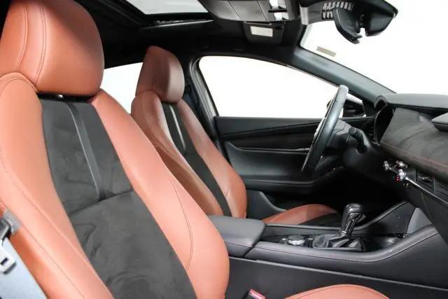 2025 Mazda Mazda3 2.5 Carbon Turbo