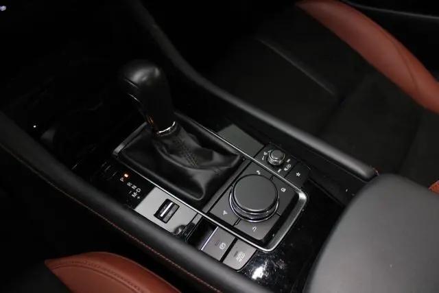 2025 Mazda Mazda3 2.5 Carbon Turbo