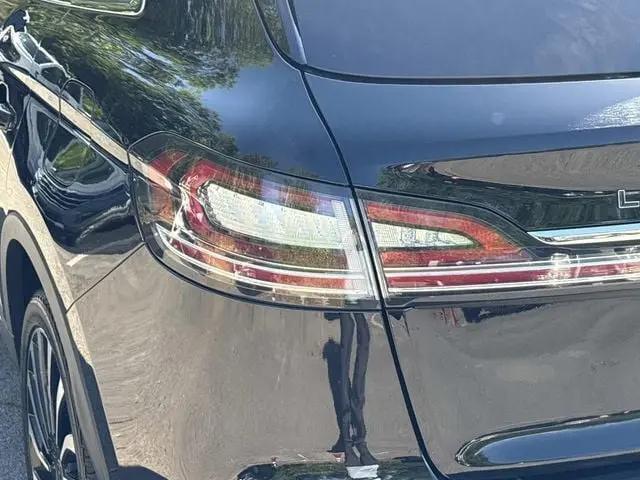 2022 Lincoln Nautilus Black Label