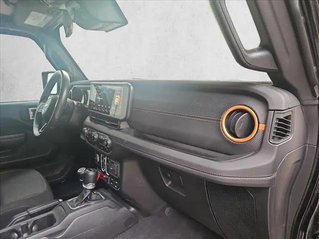 2024 Jeep Gladiator Sport