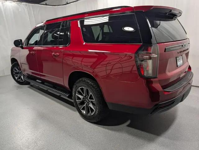 2023 Chevrolet Suburban 4WD Z71