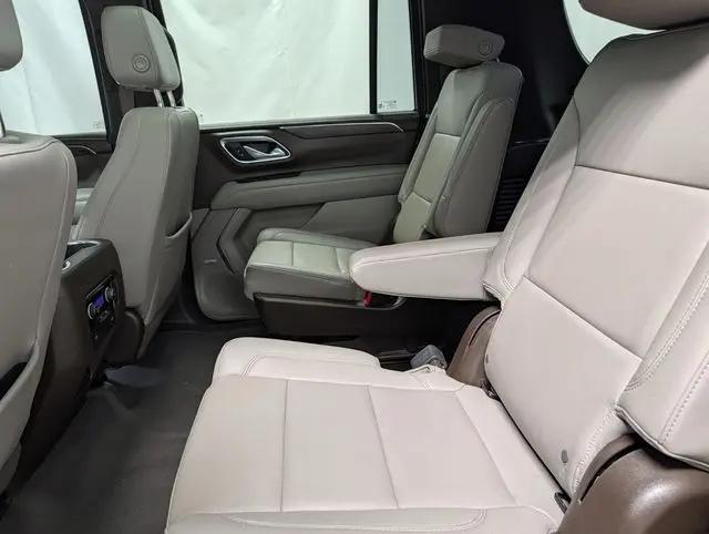 2023 Chevrolet Suburban 4WD Z71