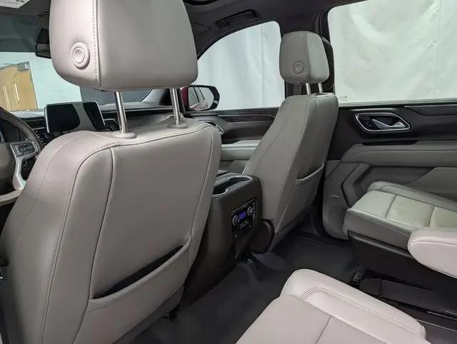 2023 Chevrolet Suburban 4WD Z71