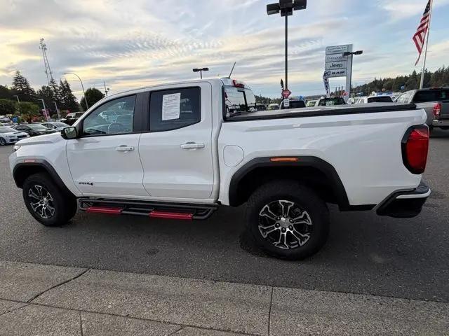 2024 GMC Canyon 4WD AT4