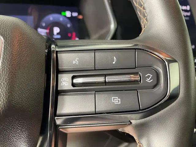2024 GMC Canyon 4WD AT4