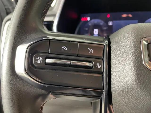 2024 GMC Canyon 4WD AT4