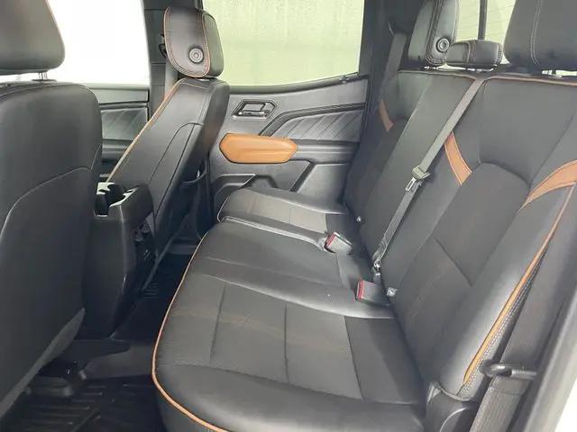 2024 GMC Canyon 4WD AT4