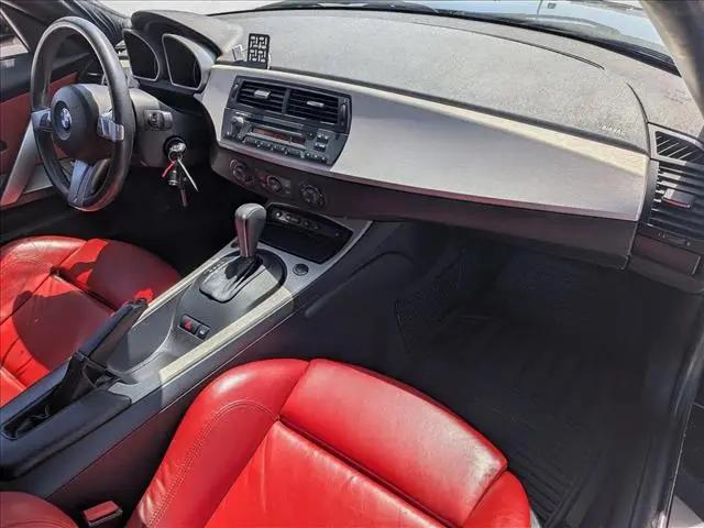 2005 BMW Z4 3.0i