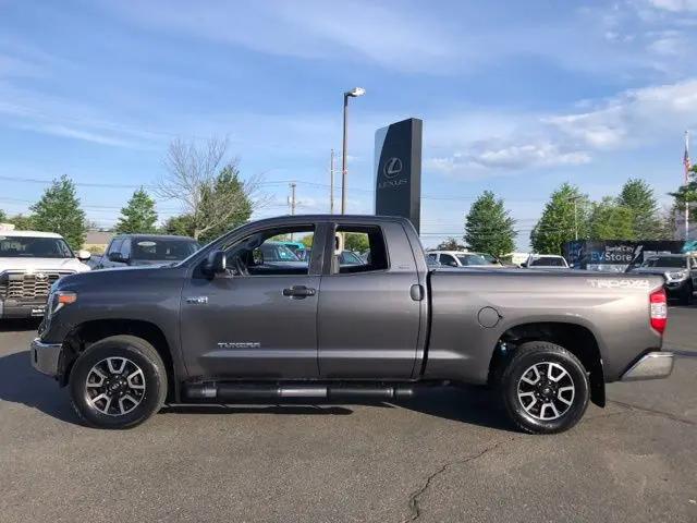 2018 Toyota Tundra SR5 5.7L V8