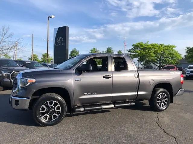 2018 Toyota Tundra SR5 5.7L V8