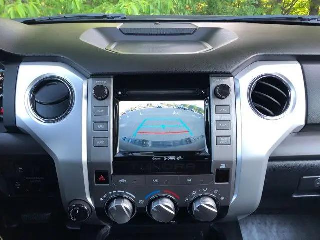2018 Toyota Tundra SR5 5.7L V8