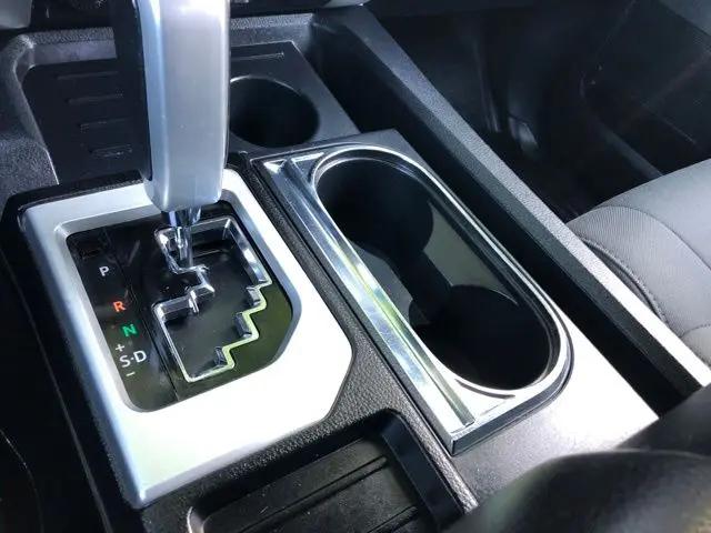 2018 Toyota Tundra SR5 5.7L V8