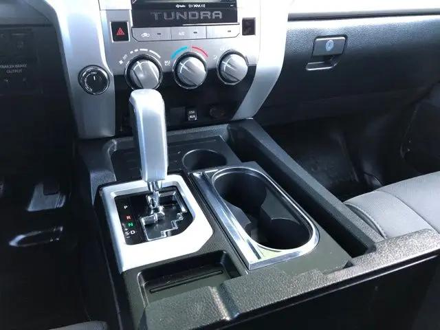 2018 Toyota Tundra SR5 5.7L V8