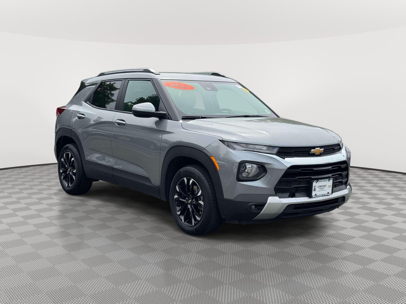 Sterling Gray Metallic 2023 Chevrolet Trailblazer LT AWD SUV / Crossover Four-Wheel Drive Automatic