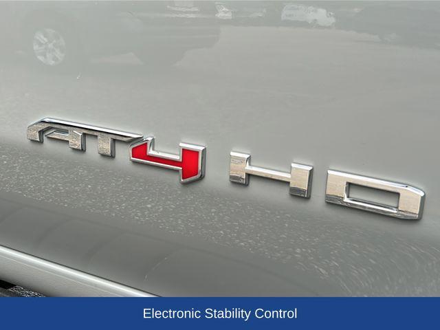 2025 GMC Sierra 3500HD 4WD Crew Cab Long Bed AT4