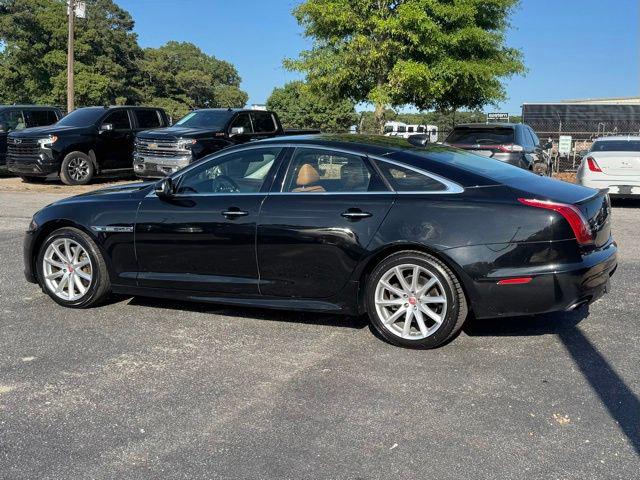 2016 Jaguar XJ R-Sport