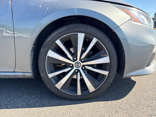 2020 Nissan Altima SR FWD
