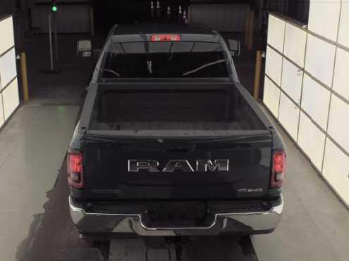 2026 Ram 2500 Big Horn Crew Cab 4x4 6'4" Box