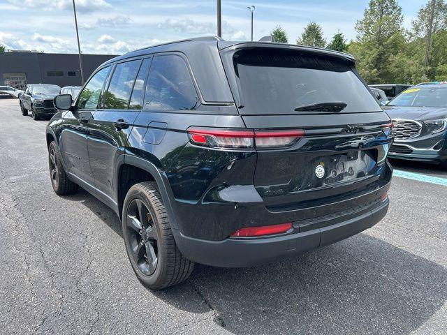 2023 Jeep Grand Cherokee Altitude 4x4