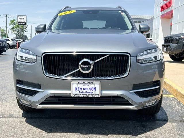 2019 Volvo XC90 T6 Momentum