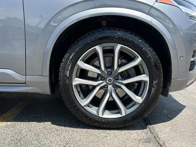 2019 Volvo XC90 T6 Momentum