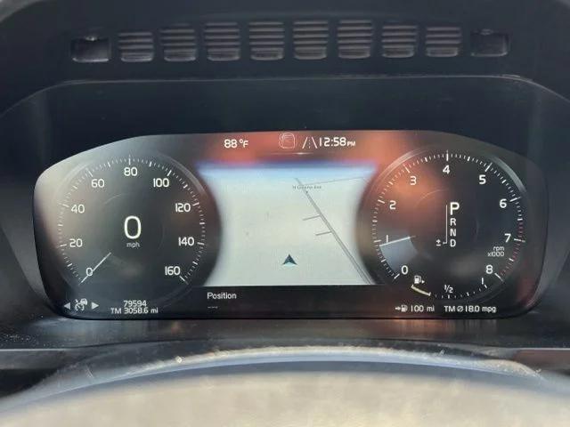 2019 Volvo XC90 T6 Momentum