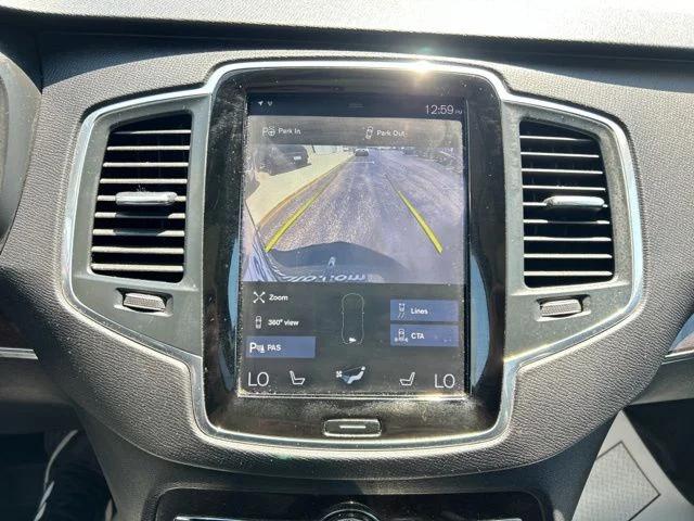 2019 Volvo XC90 T6 Momentum