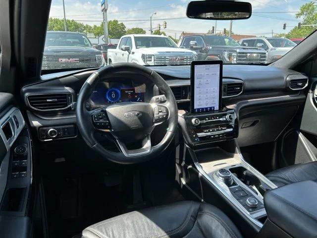 2023 Ford Explorer Platinum
