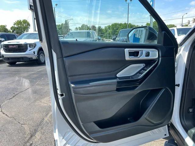 2023 Ford Explorer Platinum