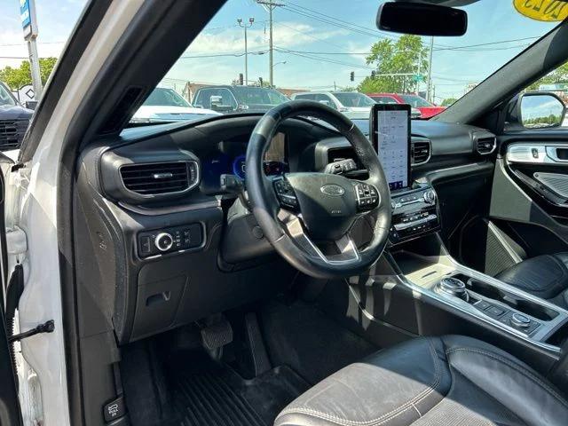 2023 Ford Explorer Platinum