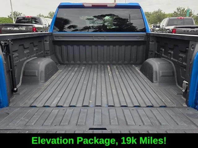 2023 GMC Sierra 1500 2WD Crew Cab Short Box Elevation