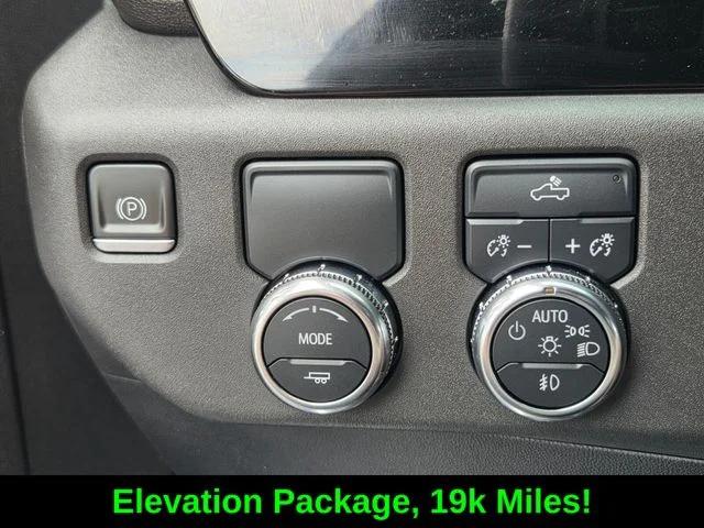 2023 GMC Sierra 1500 2WD Crew Cab Short Box Elevation