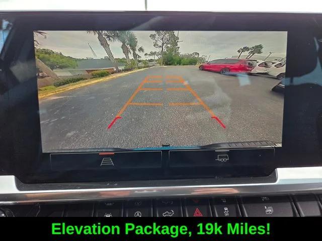2023 GMC Sierra 1500 2WD Crew Cab Short Box Elevation