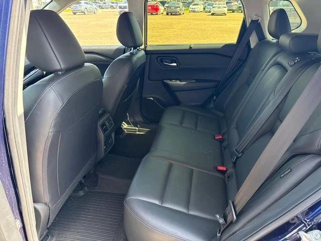 2024 Nissan Rogue SL FWD