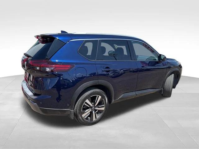 2024 Nissan Rogue SL FWD