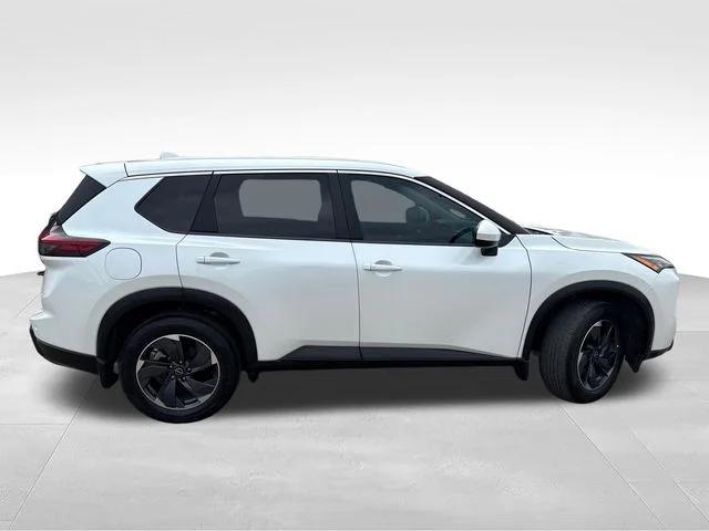 2024 Nissan Rogue SV FWD
