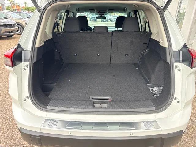 2024 Nissan Rogue SV FWD
