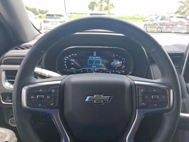 2023 Chevrolet Suburban 4WD Z71