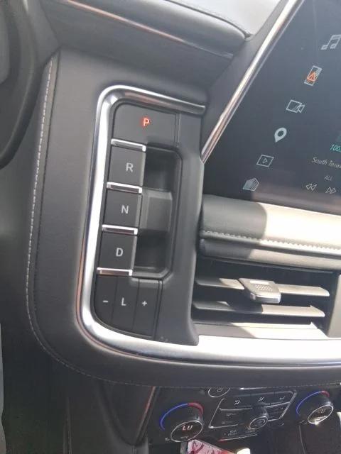 2023 Chevrolet Suburban 4WD Z71