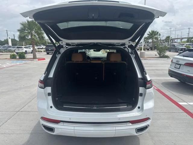 2025 Jeep Grand Cherokee Summit 4x4