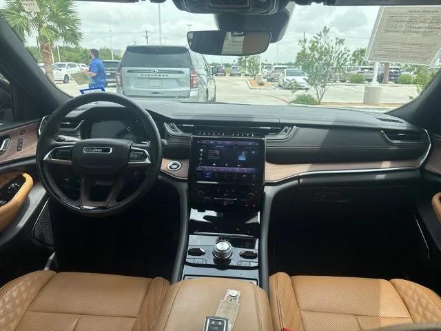 2025 Jeep Grand Cherokee Summit 4x4