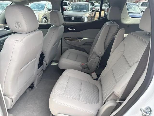 2023 GMC Acadia FWD SLE