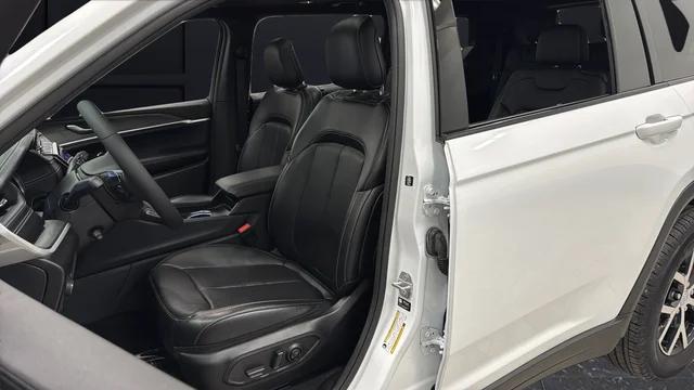 2024 Jeep Grand Cherokee L Limited 4x4