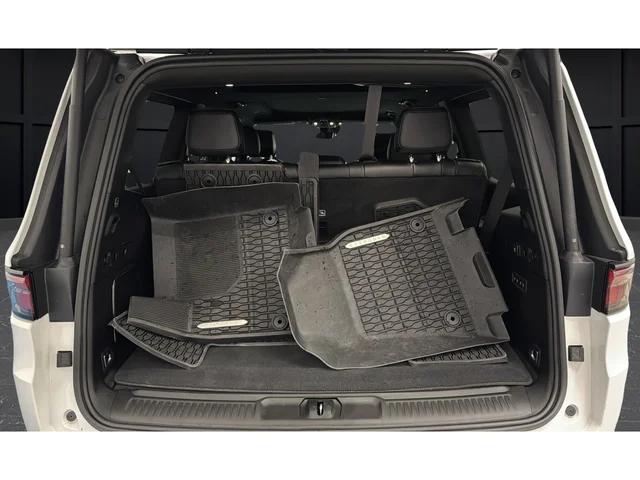 2024 Jeep Wagoneer Series II Carbide 4x4